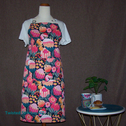 Large Apron - Protea Garden